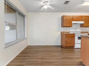 10605  Many Oaks Drive , Fort Worth Texas 76140