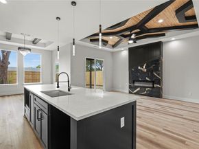 1531 E Waco Avenue , Dallas Texas 75216