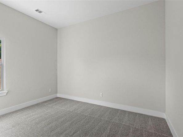 1531 E Waco Avenue , Dallas Texas 75216