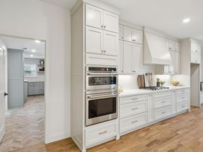 4331  Laren Lane , Dallas Texas 75244