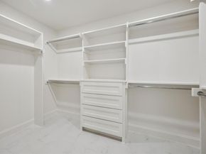 4331  Laren Lane , Dallas Texas 75244
