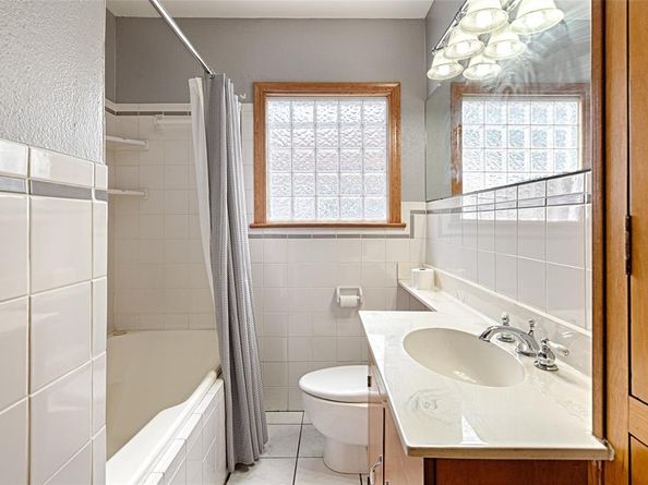 204 S 12th Street , Garland Texas 75040