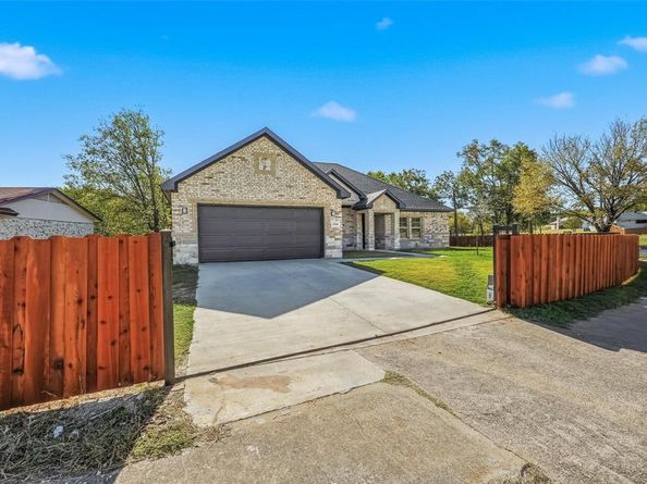 1444  Firebird Drive , Dallas Texas 75241