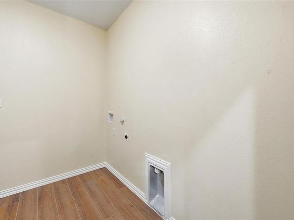 1444  Firebird Drive , Dallas Texas 75241