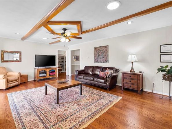 6305  Annapolis Lane , Dallas Texas 75214