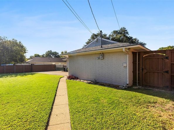 6305  Annapolis Lane , Dallas Texas 75214