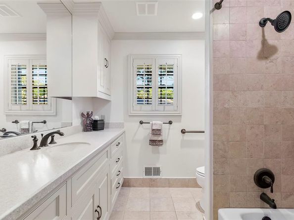 6305  Annapolis Lane , Dallas Texas 75214