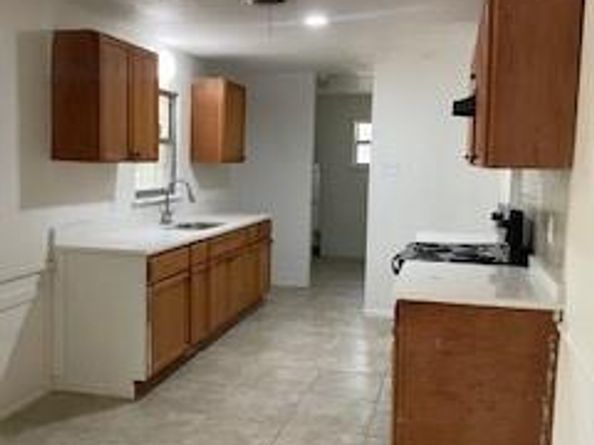 4311  Gladewater Road , Dallas Texas 75216