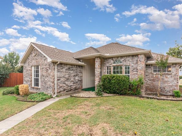 4201  Wild Cherry Drive , Carrollton Texas 75010