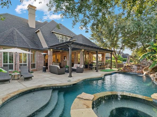 8331  Buffalo Drive , Lantana Texas 76226