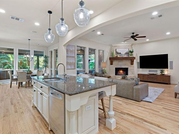 8331  Buffalo Drive , Lantana Texas 76226