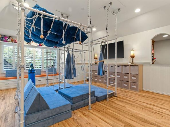 8331  Buffalo Drive , Lantana Texas 76226