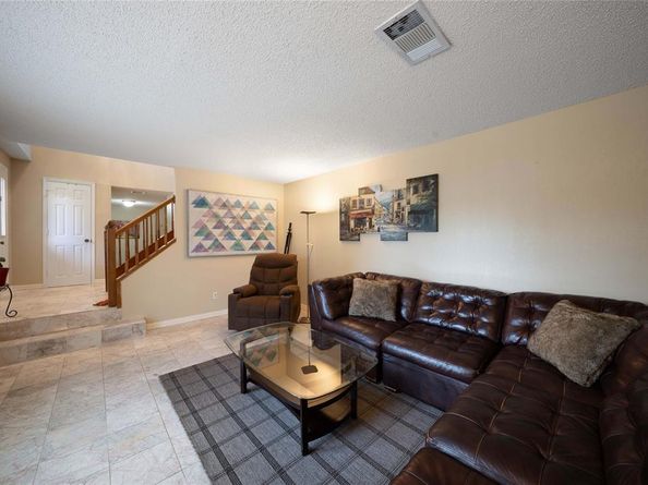 1109  Holly Drive , Carrollton Texas 75010