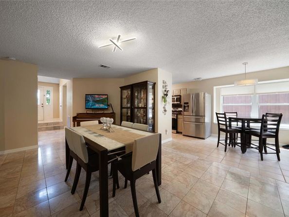 1109  Holly Drive , Carrollton Texas 75010