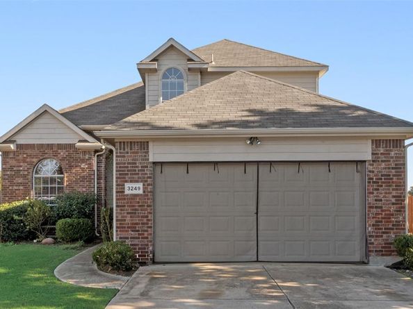 3249  Florian Lane , Fort Worth Texas 76108