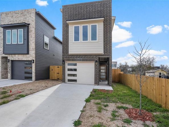 2528  Peabody Avenue , Dallas Texas 75215