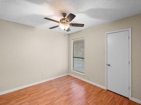 906  Lemontree Court , Arlington Texas 76017