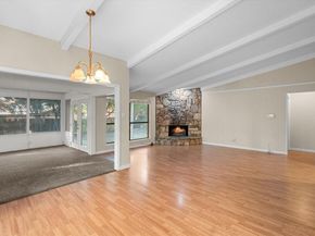 906  Lemontree Court , Arlington Texas 76017
