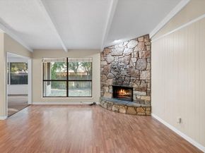 906  Lemontree Court , Arlington Texas 76017