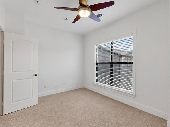 4211  Rawlins Street  528, Dallas Texas 75219