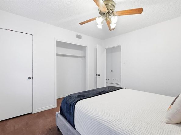 402 E Linda Drive , Garland Texas 75041