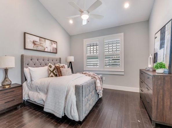 1621  Kyle Avenue , Dallas Texas 75208