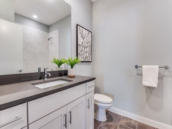 1621  Kyle Avenue , Dallas Texas 75208