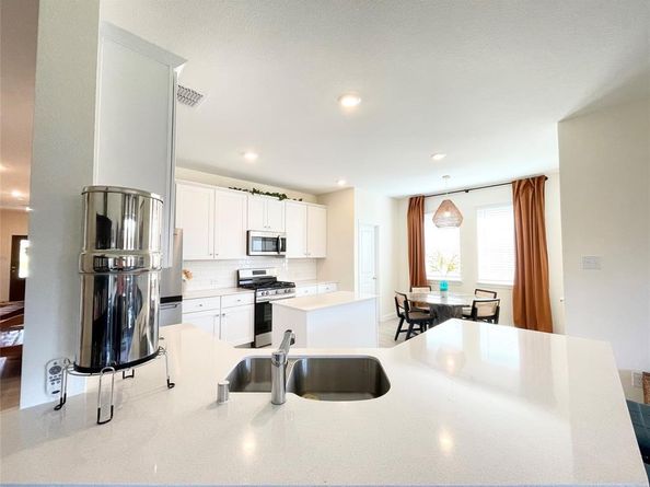 304  Texas Trail , Justin Texas 76247
