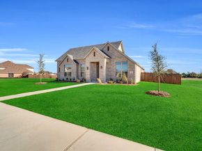 1026  Beaverbrook Lane , DeSoto Texas 75115