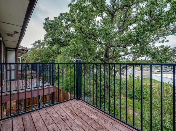 1145  Dallas Drive , Denton Texas 76205