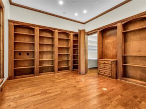 6406  Glendora Avenue , Dallas Texas 75230