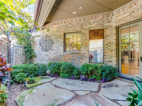 6406  Glendora Avenue , Dallas Texas 75230