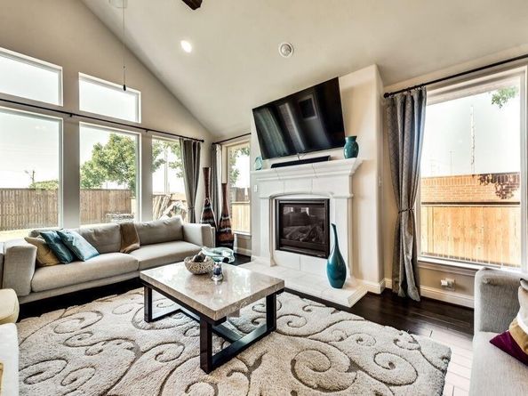 900  Nathanael Greene Court , Aubrey Texas 76227