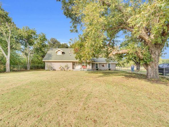 6450  Stephenson Levy Road , Fort Worth Texas 76140