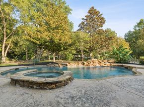 945  Deer Hollow Boulevard , Southlake Texas 76092