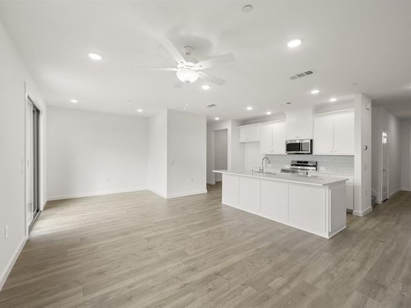 4611  Hawks Trail , Oak Point Texas 75068