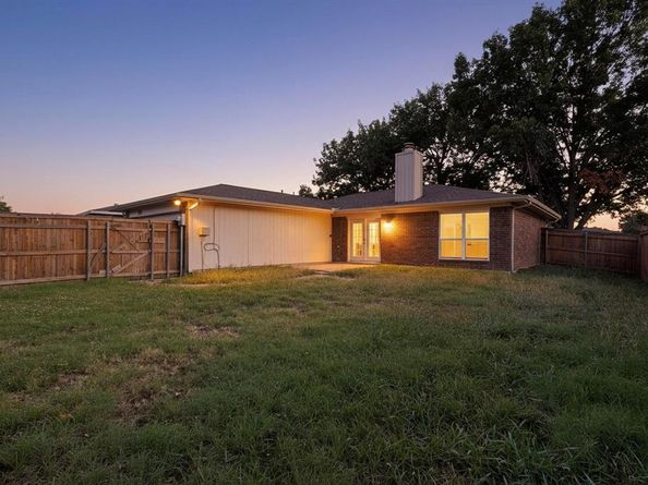1725  Belltower Place , Lewisville Texas 75067