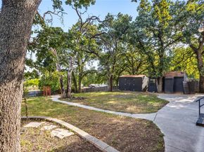 2320  Juniper Street , Haltom City Texas 76117