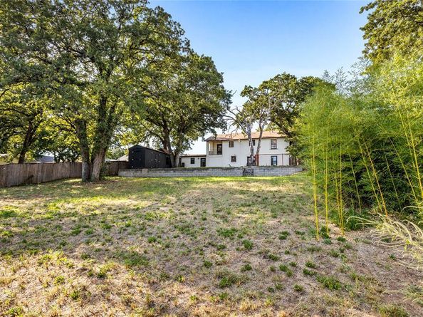 2320  Juniper Street , Haltom City Texas 76117