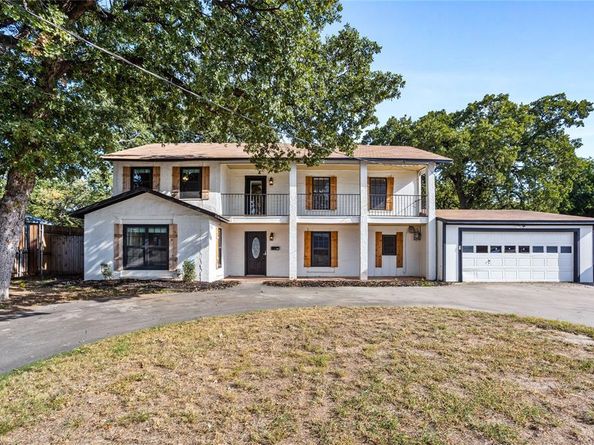 2320  Juniper Street , Haltom City Texas 76117