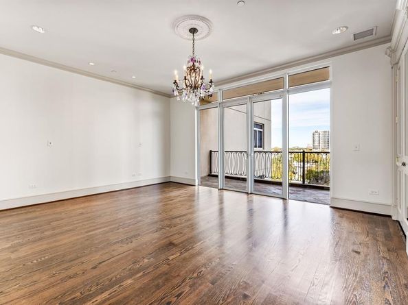 3505  Turtle Creek Boulevard  8B, Dallas Texas 75219