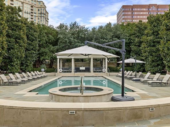 3505  Turtle Creek Boulevard  8B, Dallas Texas 75219