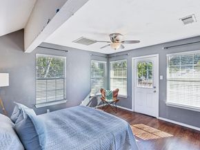 10525  Estate Lane , Dallas Texas 75238