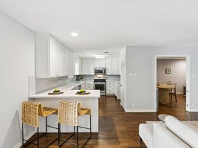 10525  Estate Lane , Dallas Texas 75238