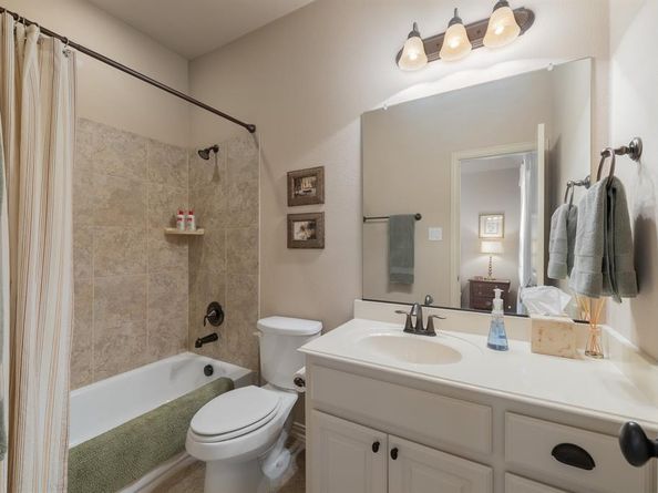 640  Clearwater Drive , Irving Texas 75039