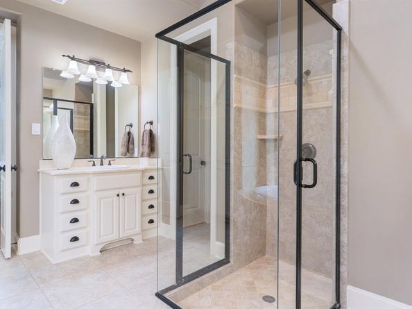 640  Clearwater Drive , Irving Texas 75039