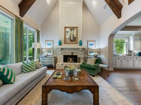 640  Clearwater Drive , Irving Texas 75039