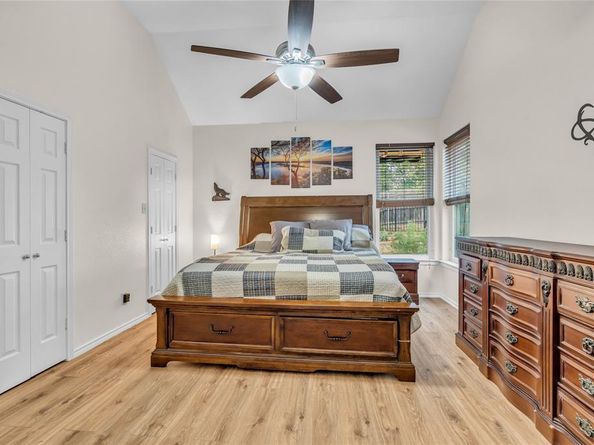 3112  Hazlewood Court , Bedford Texas 76021