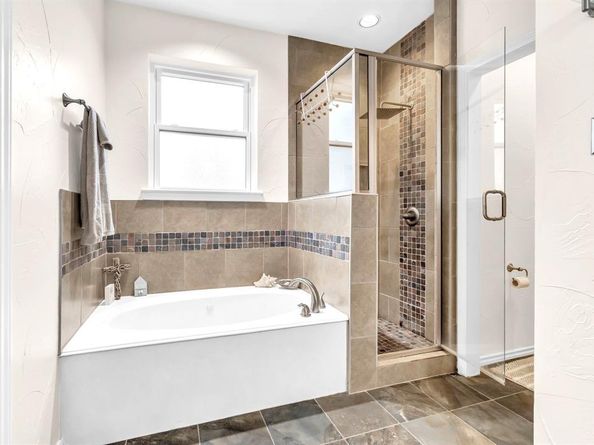 3112  Hazlewood Court , Bedford Texas 76021