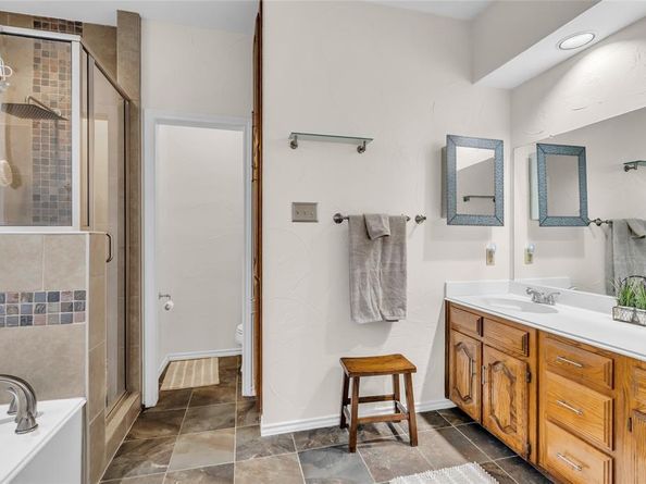 3112  Hazlewood Court , Bedford Texas 76021